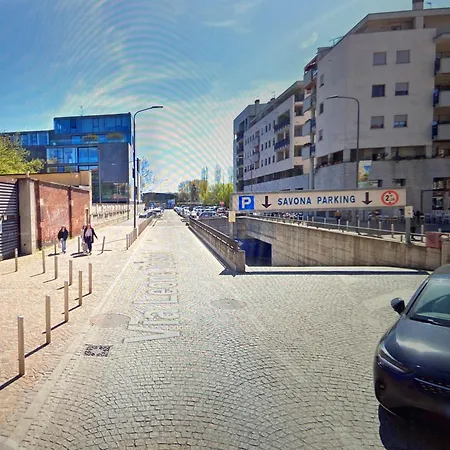 Banhome Nel Cuore Del Design District Milan